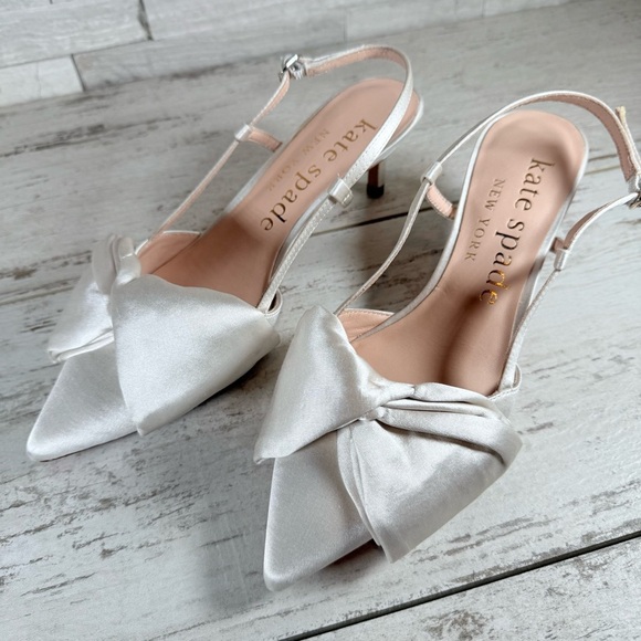 Kate Spade New York Ivory Marseille Bow Satin Slingback Pump Size 7.5 New - Picture 15 of 15